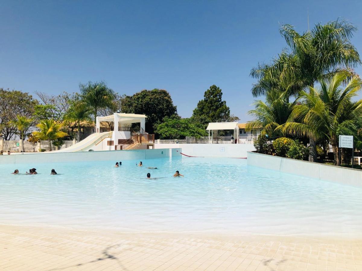 Lacqua Diroma V Apt Localizado Proximo A Portariaparque Aquatico Completo Nao Dispomos De Roupa De Cama E Banho Caldas Novas Exteriér fotografie